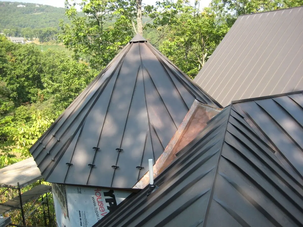 Professional Roof Tarp Installation by Craftsman Roofing in Upper
